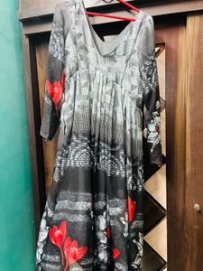 Combo Offers + feeding Mom Kurti
