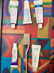 AirFrance  Pouch with Travel Essentials