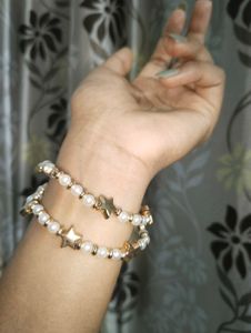 Pearls And Gold Coated Stars Bracelet