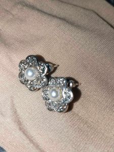 Pearl Flower Earrings
