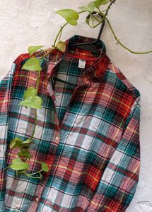 Beautifully Check Pattern Heavyweight Shaket.