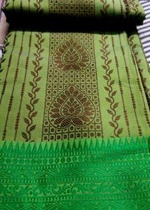 Pochampalli Handloom Silk Saree for Women (Green)