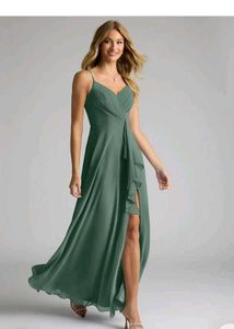 Elegant Green Azazie Maxi Dress(A10)