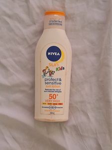 Nivea Sun Kids Protect and Sensitive Lotion