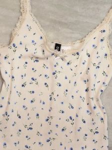 Lace-Trimmed Ribbed Vest Top