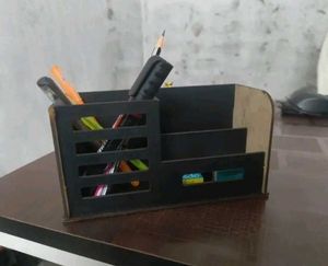 pen holder
