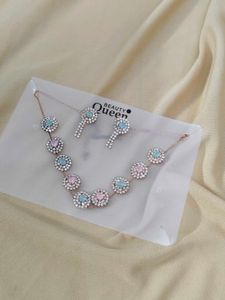 Beauty Queen Necklace &amp; Earring Set. (Unused)