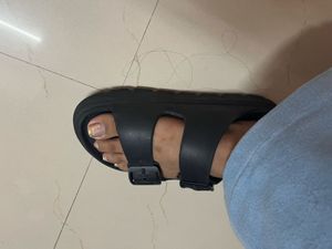 zudio unisex slipper