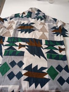 Abstract Geometric Print Short Sleeve Button-Down
