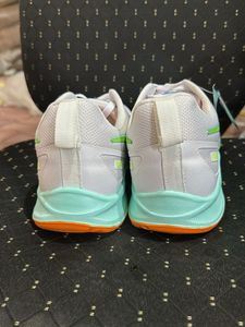 Stylish White Sports Shoes