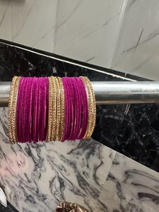 Magenta Mettale Bengale Tow Hand Set