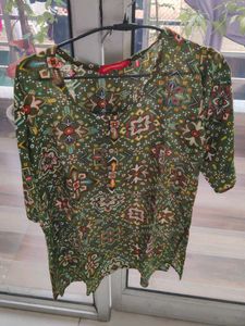 Printed Green Top