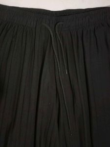 Black Pleated Plazzo