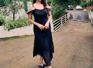 Black Off-Shoulder Midi Dress