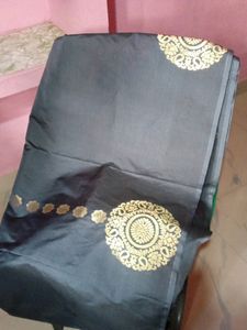 Grey With Green Combo Soft silk