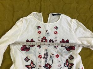 Zara Woman Cute Top Bust 34