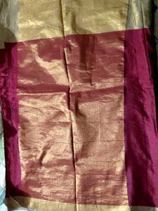 Elegant Maroon Traditional Saree♥️