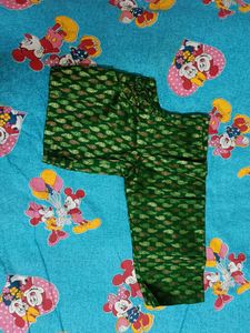 NEW 3 QUARTER BLOUSE