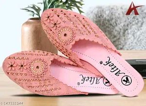 Sandle In Pink