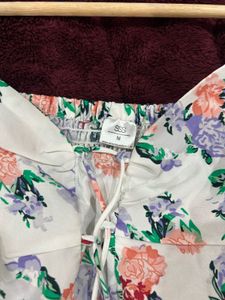 Romantic Floral Puff Sleeve Crop Top