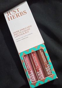 Just Herbs Lipstick Kit