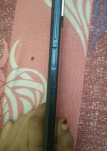 Mobile Vivo Y21