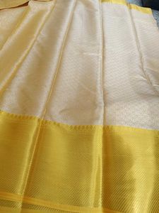 Elegant Cream &amp; Gold Saree