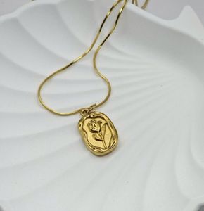 Rose Themed Pendant Chain🎀💗