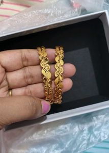 Gold Bangle Set