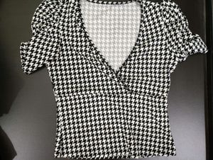 Urbanic Subtle Top