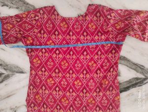 Red Kurta