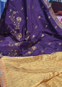 Simple And Elegant Beautiful Saree 💜