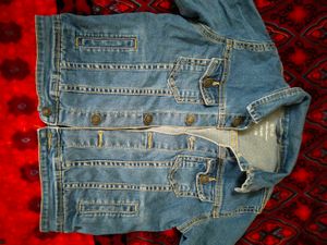 Denim Jacket - Stylish &amp; Versatile