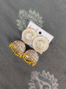 Sparkling Jhumka Earrings