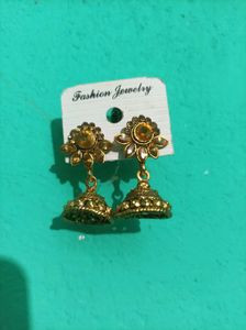 Earring