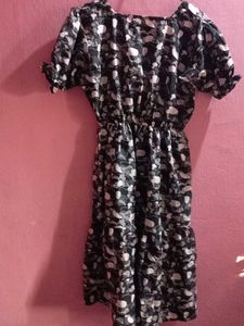 Girls Frock Multi color Black And White(medium)