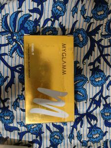 Myglamm 3 In 1Highlighter+ Blush+Bronzer Palette