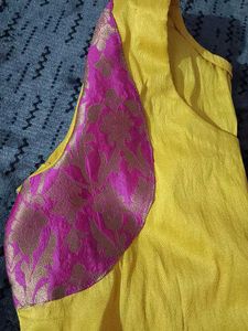 Radiant Threads: A Touch of Tradition