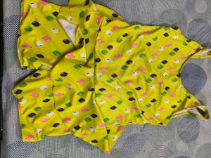 Cute Yellow Swimsuit for 4-6; years girl