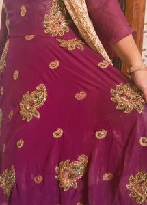 Full Circle Frok Suit  With Legi  And Dupatta   Complete Three Pieces  Fabric ---georgette   Full Embroidery On Shirt   (Only One Time Use  )   Margan ---given