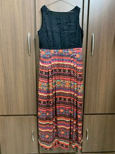 Ethnic Gown With Cape / Shrug