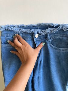 Bootcut Stretchable Denim .