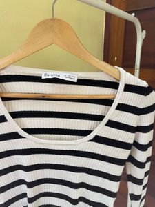 Bershka Ribbed top