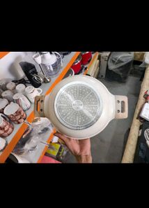 Nonstick Cookware with Lid