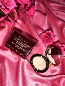 Charlotte Tilbury Compact Powder