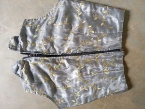 Like New Lehenga Choli With Dupatta