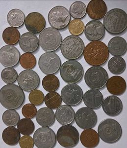 68 Foreign Coins Includes 10 BiMetallic + 16Tokens