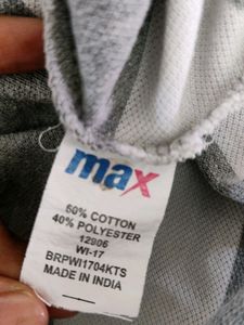 White And Grey Striped T Shirts (Men&#39;s)