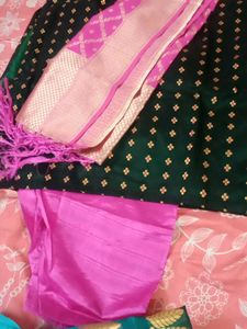 Green &amp; Gold Floral Print Kurti