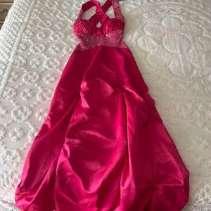 Elegant Pink Formal Gown